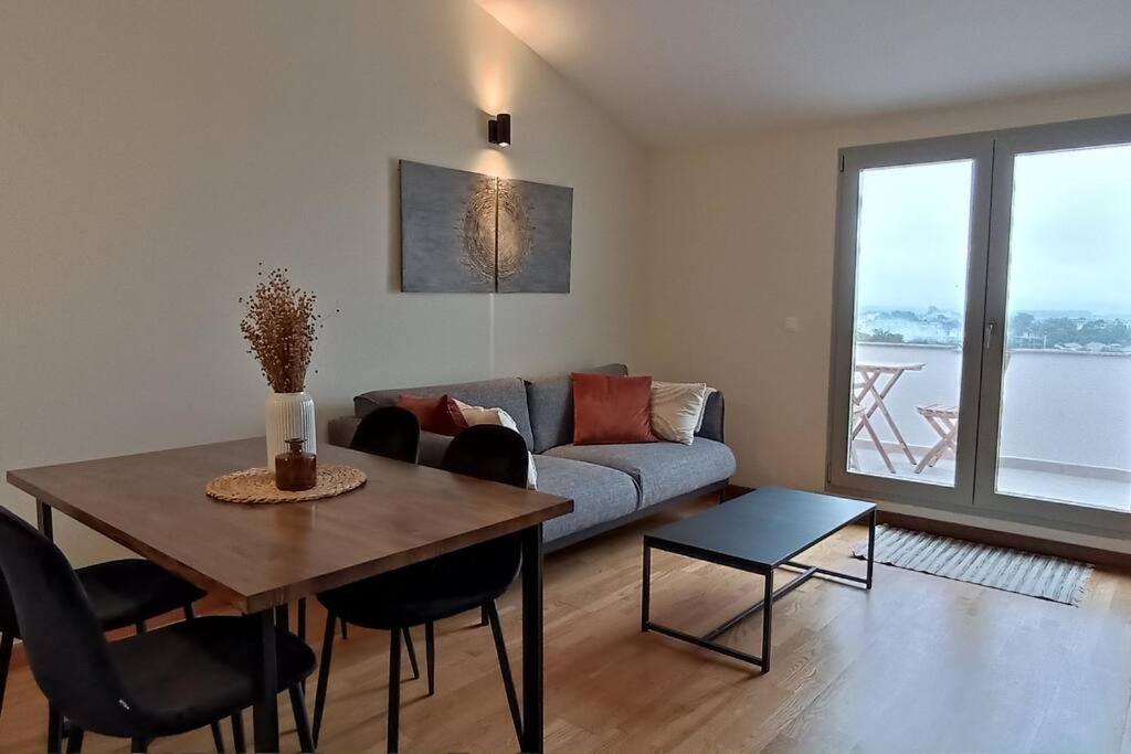 Atico Con Terraza Y Vistas Apartment Barreiros Bagian luar foto