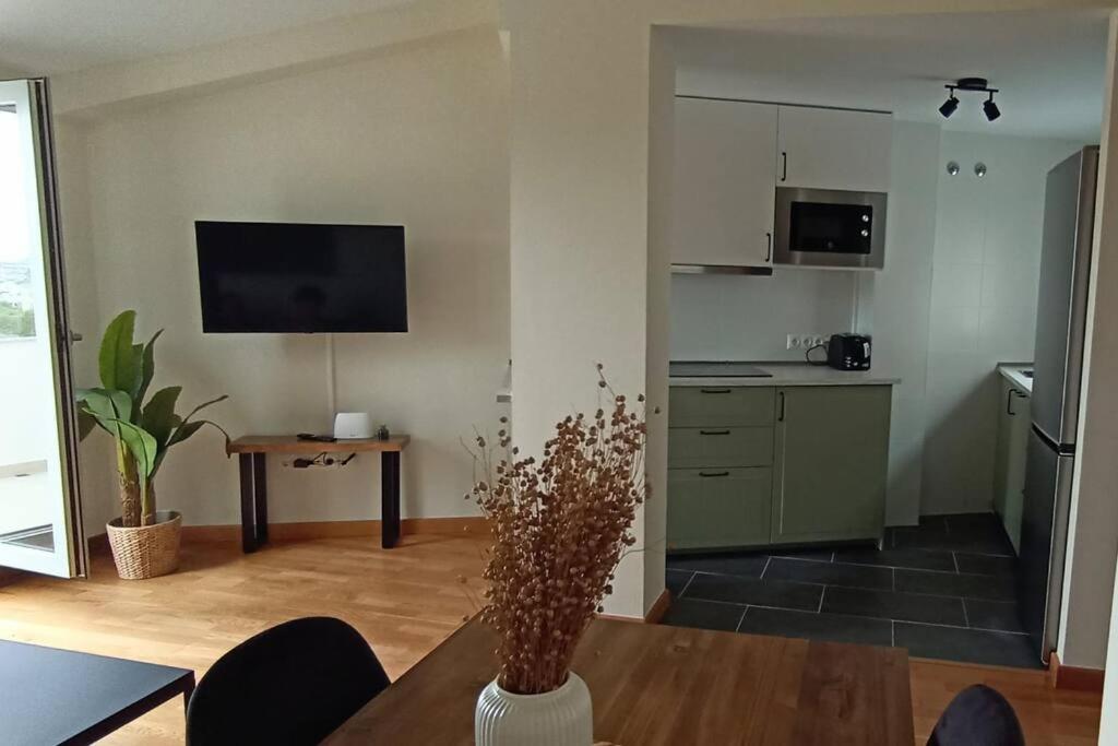 Atico Con Terraza Y Vistas Apartment Barreiros Bagian luar foto